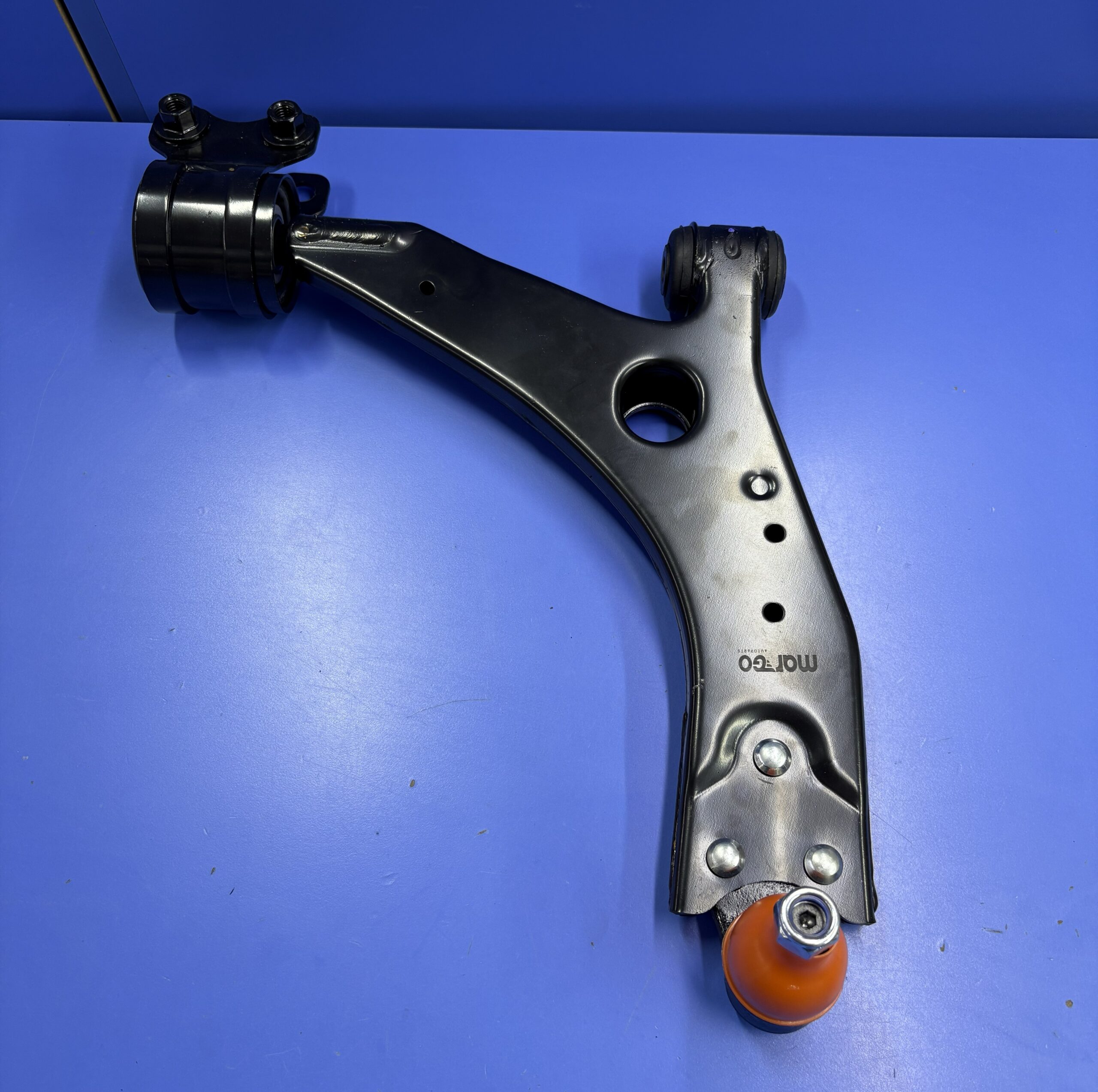 IMG_4556 C-MAX 2005 / 2010 Ön Alt Tabla (Salıncak) Sağ İTHAL 21 MM - Görsel 1