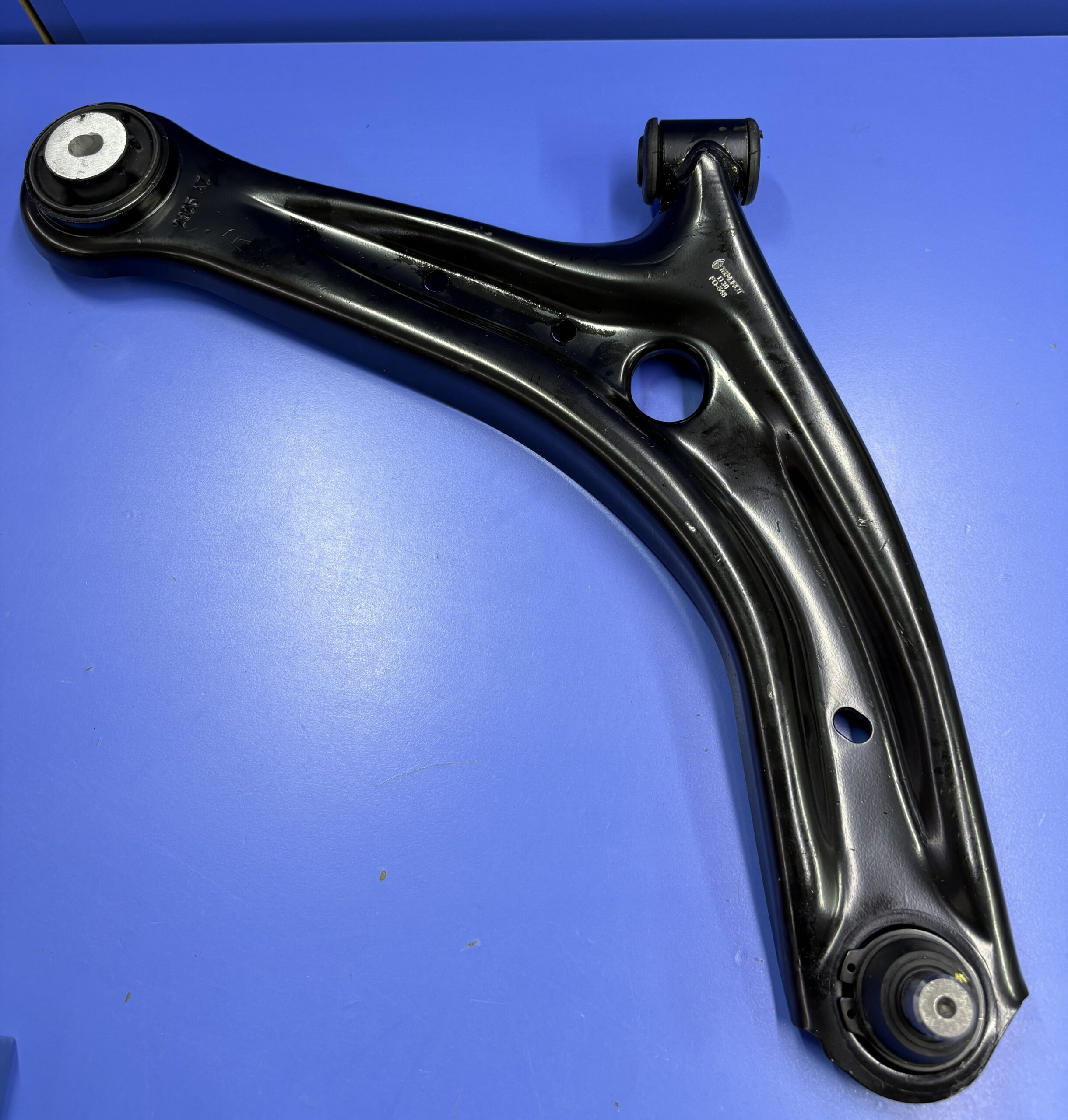 IMG_4559 B-MAX 2014 / 2017 Ön Alt Tabla (Salıncak) Sağ İTHAL - Görsel 1