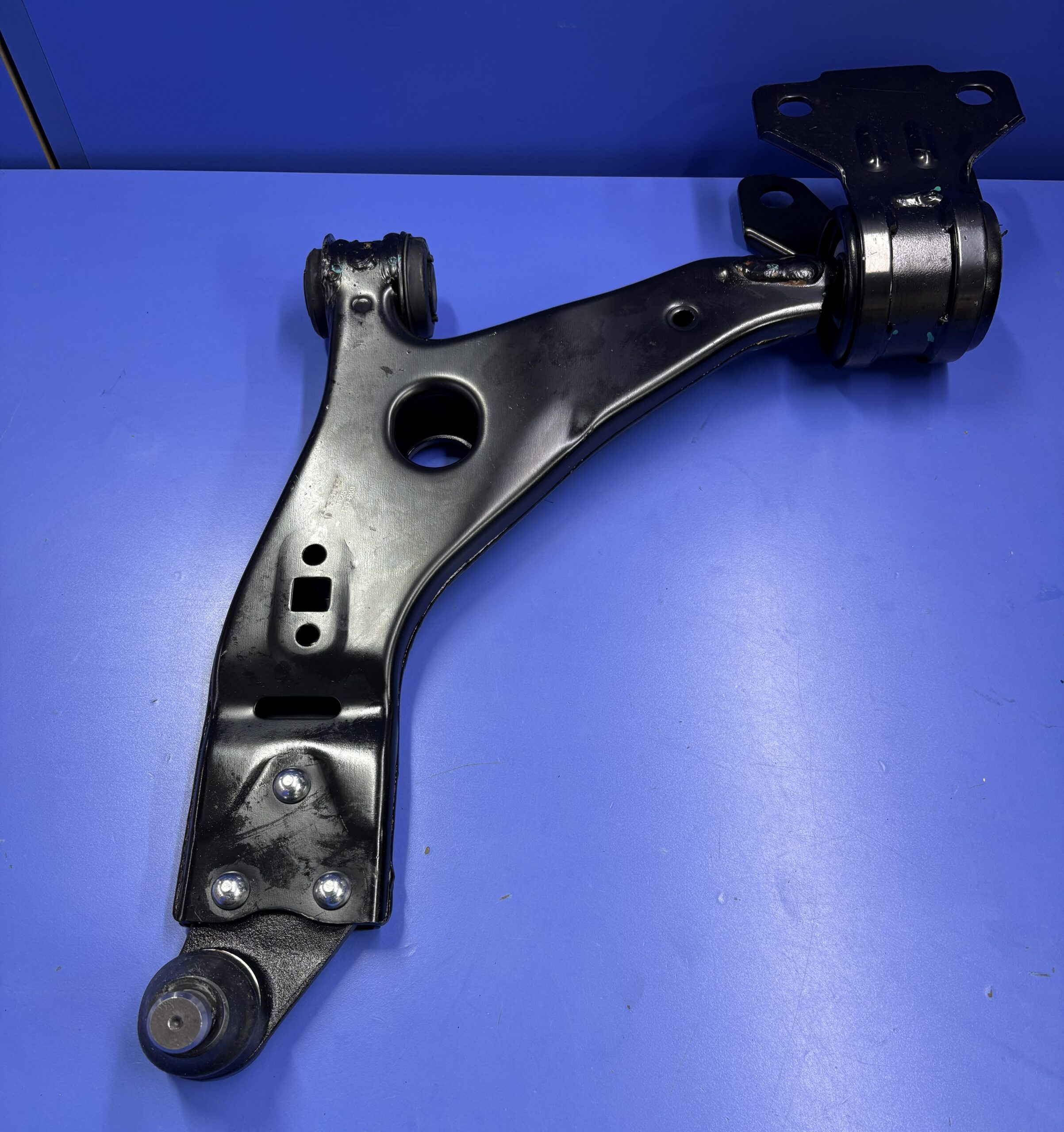 IMG_4562 Kuga 2012 / 2019 Ön Alt Tabla (Salıncak) Sol İTHAL - Görsel 1