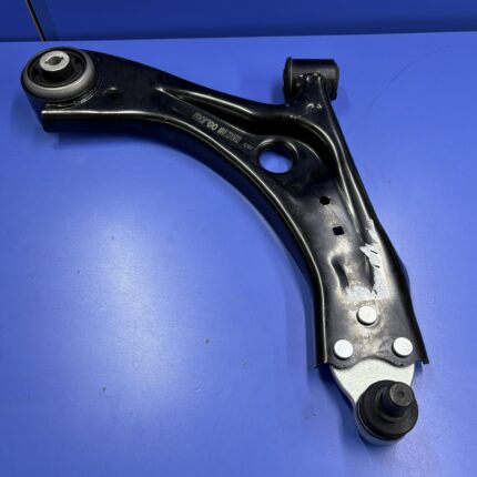 Focus 2018 / 2025 Ön Alt Tabla (Salıncak) Sağ Dizel  İTHAL