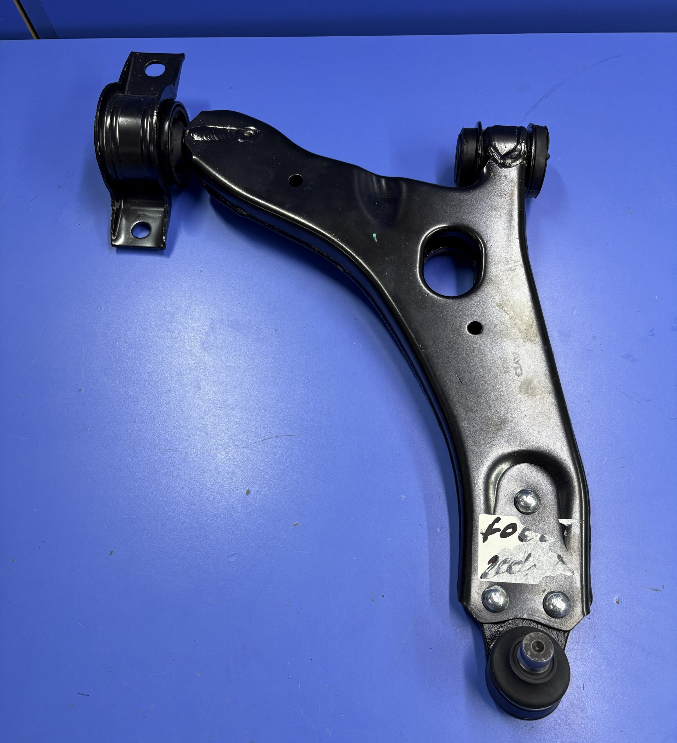 IMG_4581 Focus 1998 / 2005 Ön Alt Tabla (Salıncak) Sağ İTHAL - Görsel 1