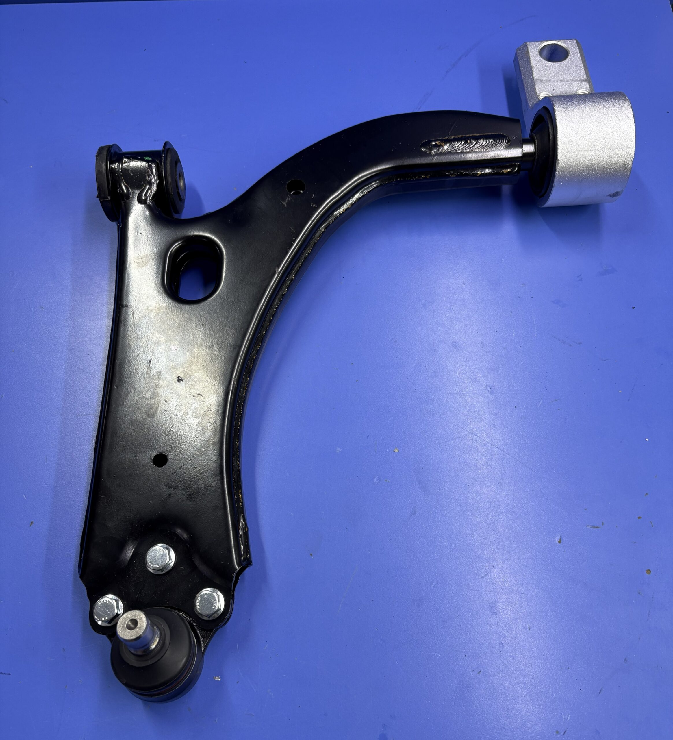 IMG_4589 Fusıon 2002 / 2011 Ön Alt Tabla (Salıncak) Sol İTHAL - Görsel 1