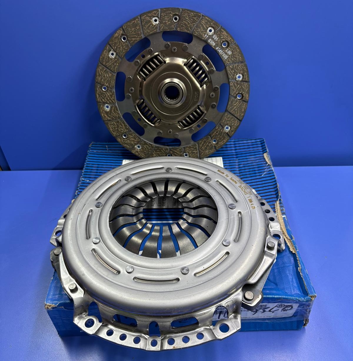 WhatsApp Görsel 2025-12-04 saat 13.11.22_54de8011 Fiesta 2017 / 2025 1,1 Motor Debriyaj Baskı Balata Seti SACHS - Görsel 1